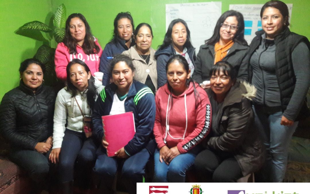 Grupo de mujeres fortaleciendo sus capacidades sobre cambio climático y equidad de género en el Municipio de San Antonio Sacatepéquez