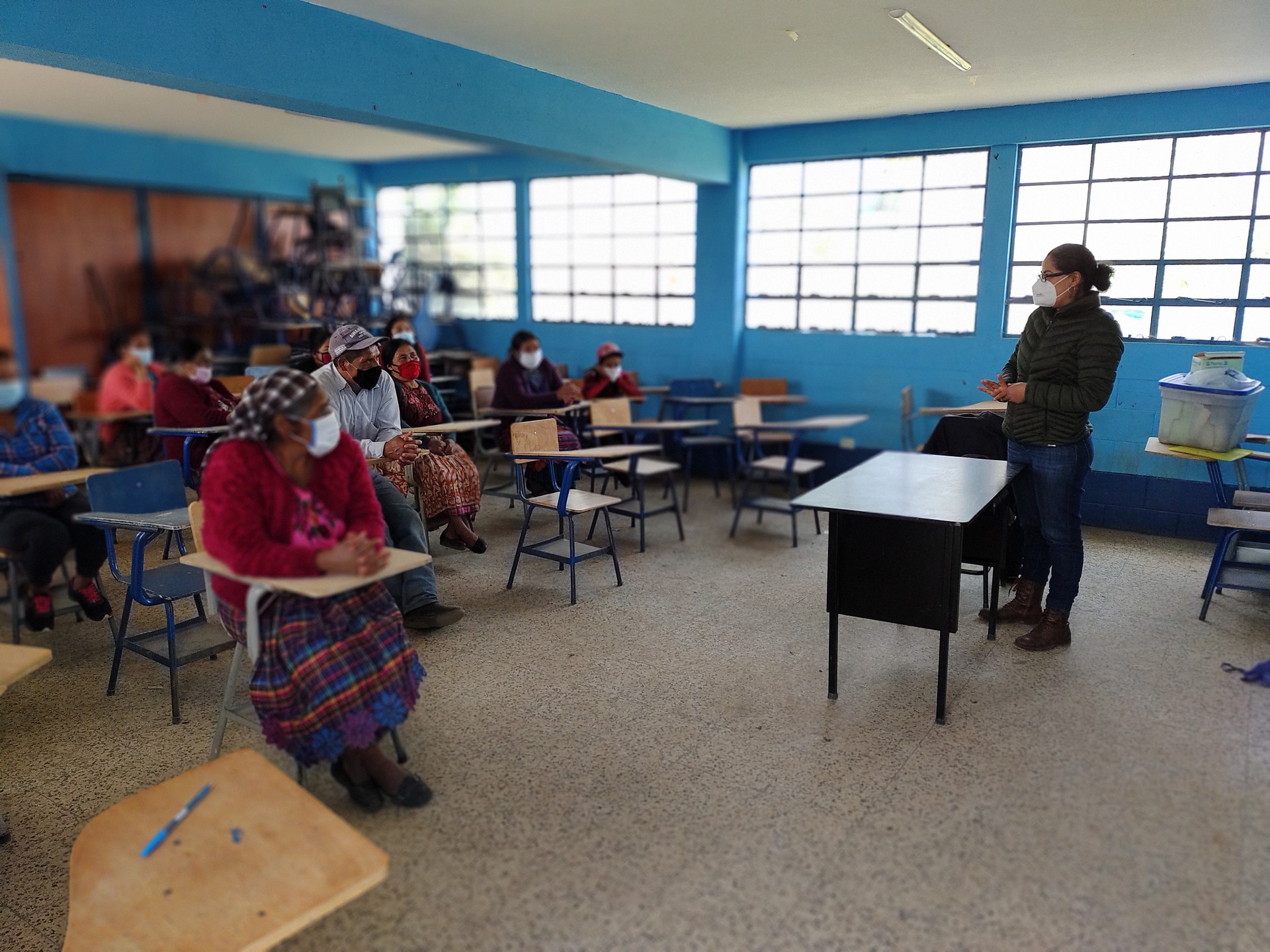 Fortaleciendo a las mujeres de San Antonio Sacatepéquez en temas sobre cambio climático y equidad de género.