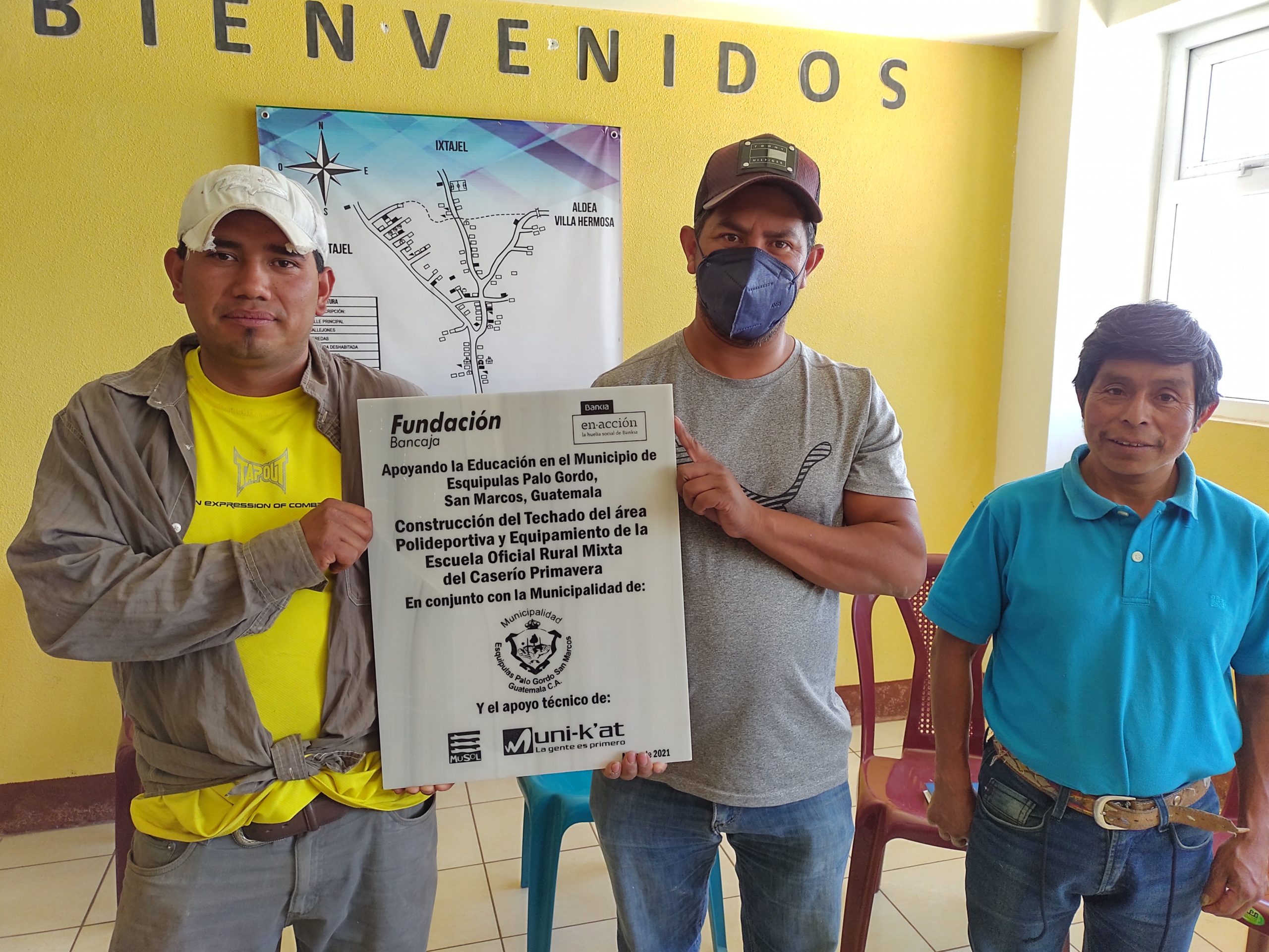 Finaliza proyecto de construcción del techado del área polideportiva de la Escuela Oficial Mixta del Caserío Primavera del Municipio de Esquipulas Palo Gordo.
