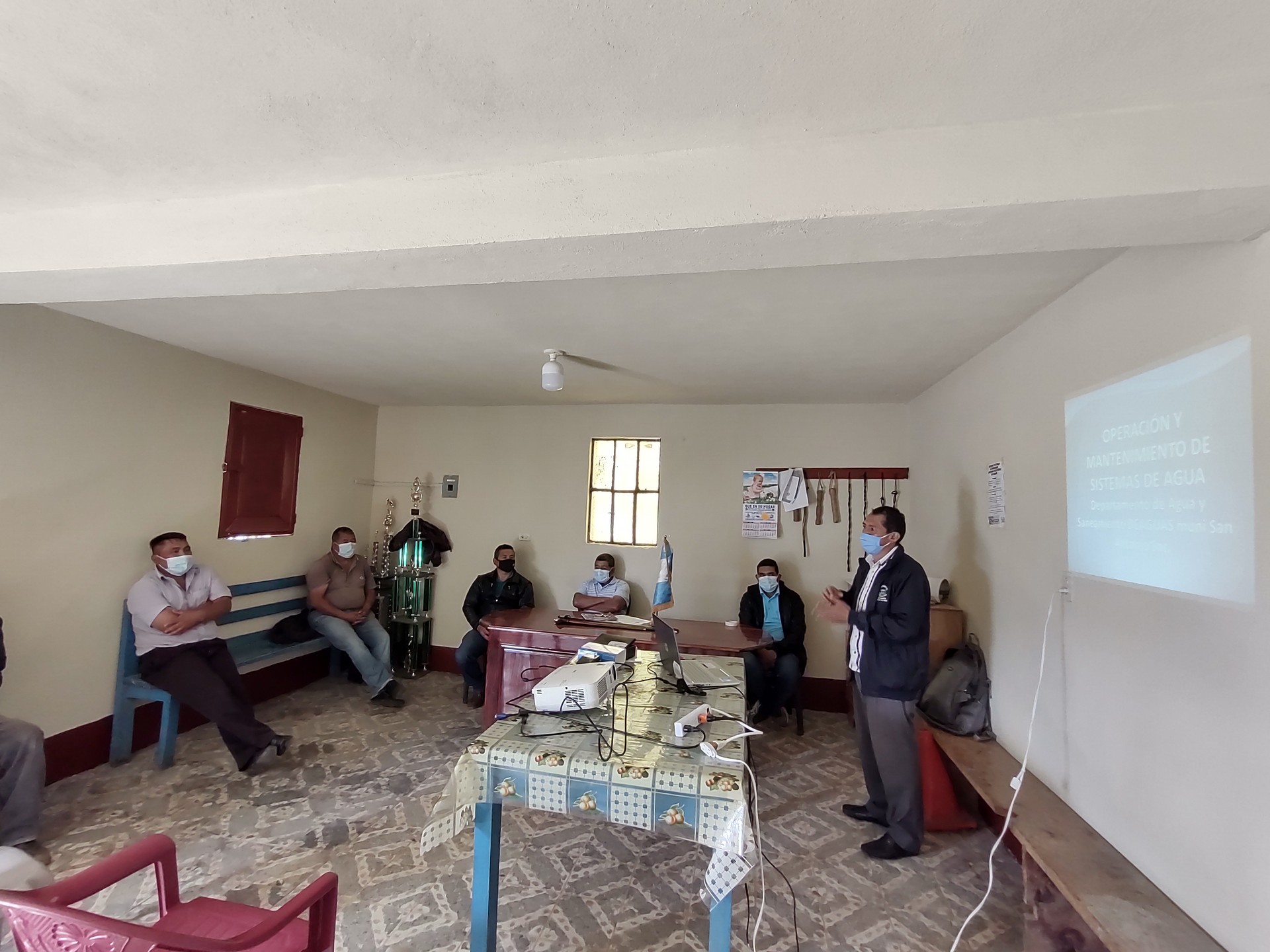 MUNI-K´AT  sigue fortaleciendo la gestión comunitaria  de los recursos hídricos en el Municipio de San Antonio Sacatepéquez.