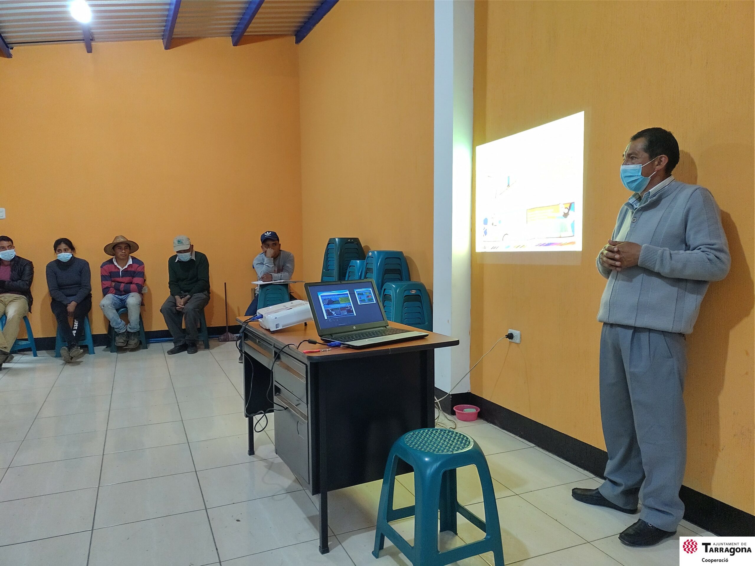 MUNI-K´AT en coordinación con la Municipalidad de San Antonio Sacatepéquez,  aborda taller sobre operación y mantenimiento del sistema de agua.